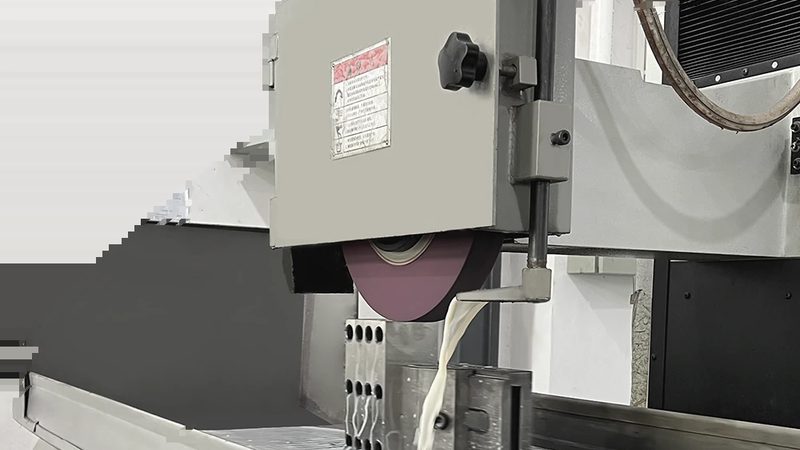 成都P20和718模具钢：揭秘模具制造中的"黄金搭档