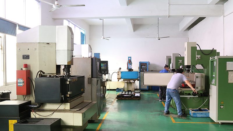 成都吸塑模具翻模：揭秘翻模工艺在吸塑模具中的应用
