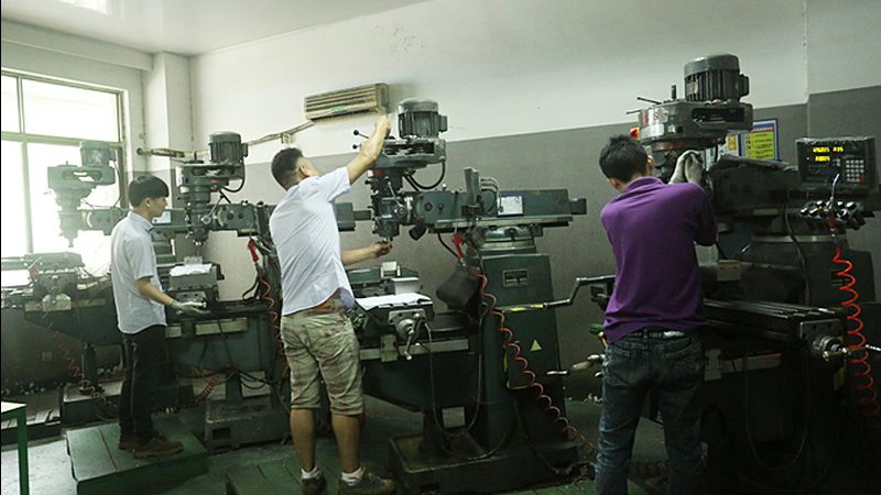 模具钢硬度对照表：揭秘模具材料性能关键**